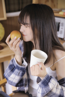 女狱秘闻
